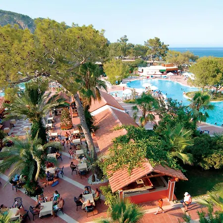 Sultan 4*